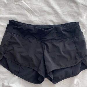 Black Lululemon speed up shorts